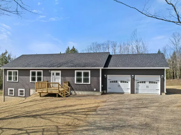 16 Shaw Road Suite 2, Plymouth, ME 04969