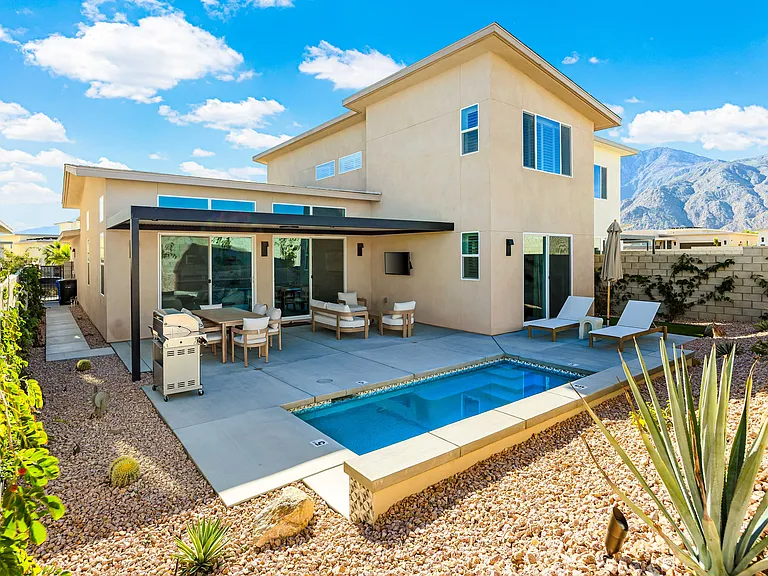 Wide open desert skies and mountain backdrops all day long.