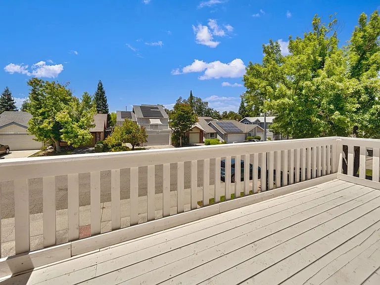 1171 Meadow Gate Dr — Photo 33