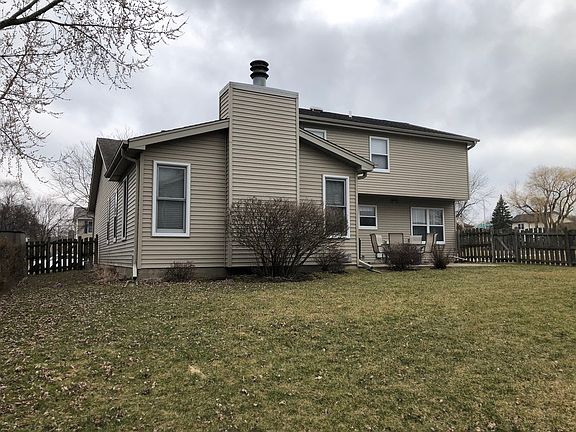 5th image of 761 N Brookdale Dr