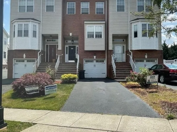 256 Woodland Ave, East Orange City, NJ 07017