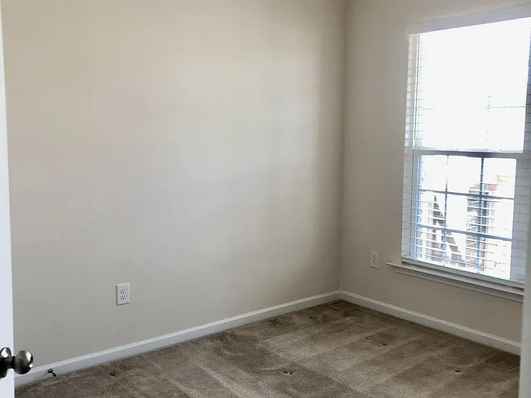 2109 Turling Way — Photo 18