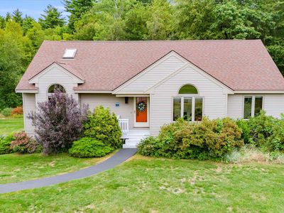 51 Drew Woods Drive, Derry, NH, 03038