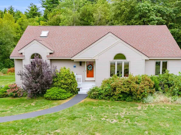 51 Drew Woods Drive, Derry, NH 03038