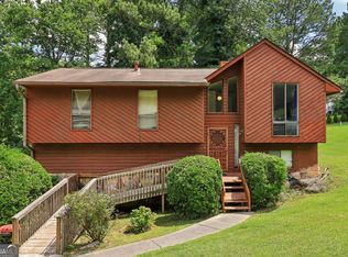 6949 Merrywood Dr, Fairburn, GA 30213