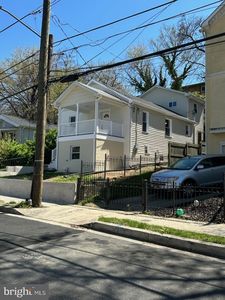 5011 Ayers Pl SE, Washington, DC, 20019