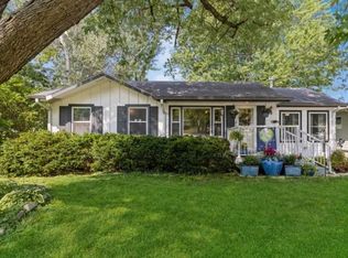 8998 Golden Valley Dr, Norwalk, IA 50211