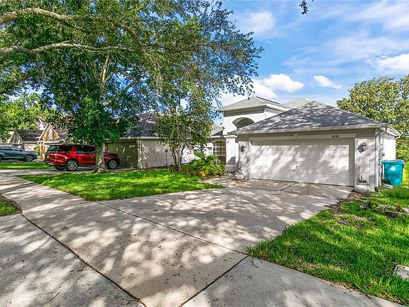 2nd image of 1935 Westpointe Cir