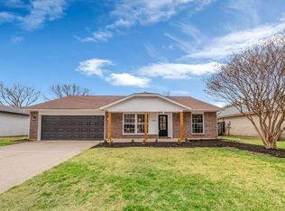 7204 Church Park Dr, Fort Worth, TX 76133