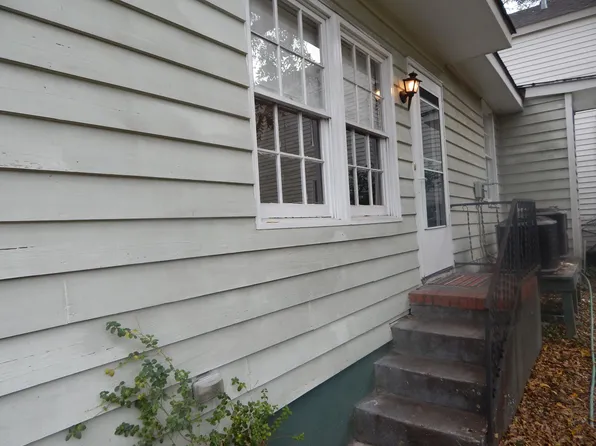 195 Fishburne St APT B, Charleston, SC 29403