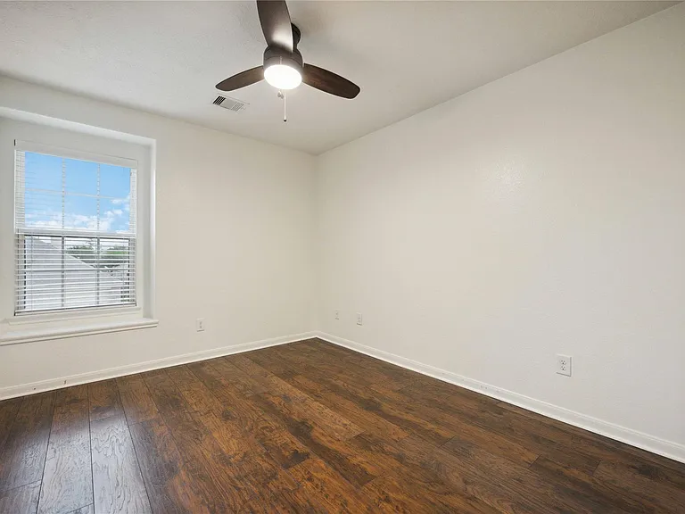 4322 Richland Chambers Ln — Photo 11