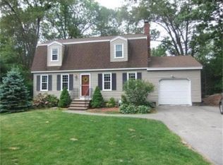 16 Lavender Hill Ln, Andover, MA 01810