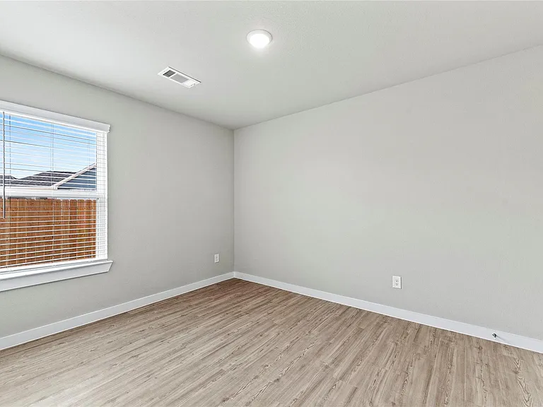 21670 Sandy Dune Cypress — Photo 10