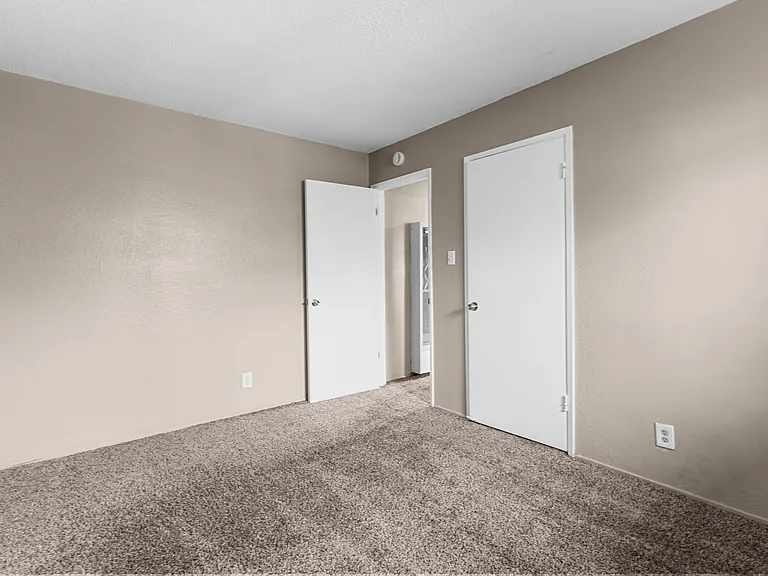 450 Jessie Ave #3 — Photo 8