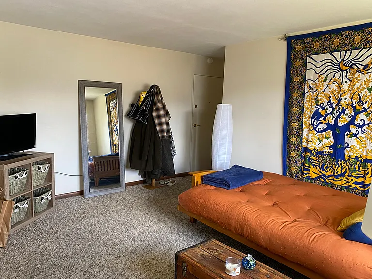 35 Floral Ave #12 — Photo 2