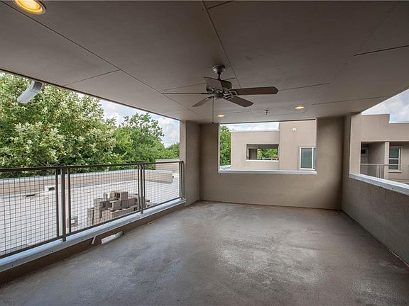 4th image of 503 Swanee Dr APT 15