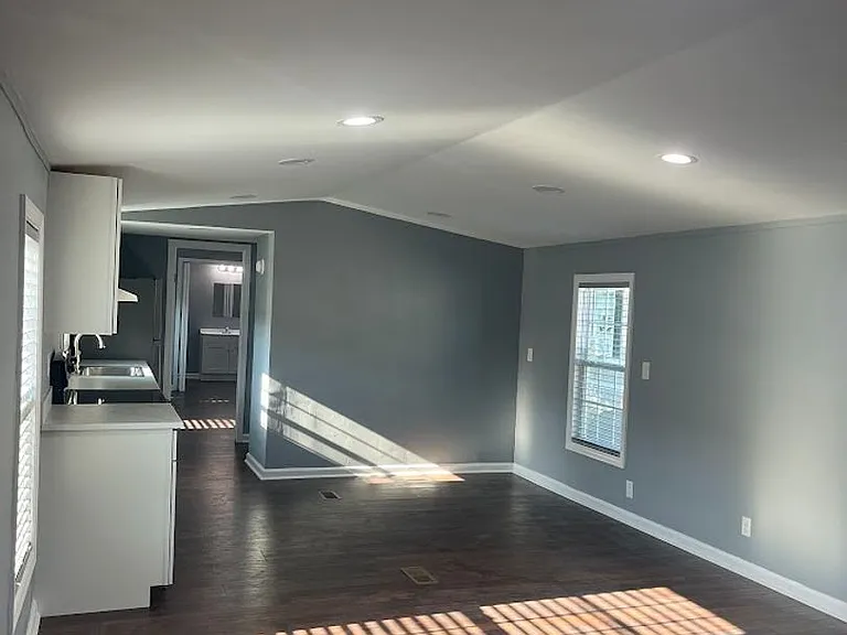 5627 Hardwick Ln — Photo 20