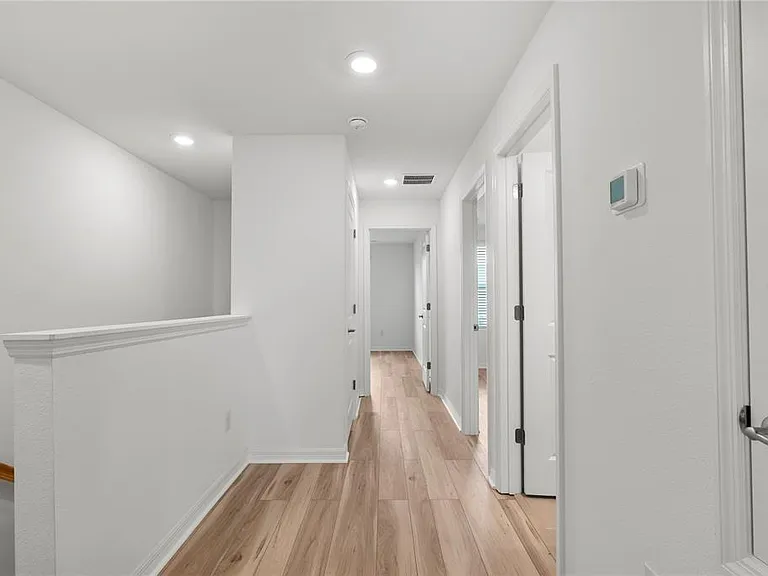 2415 Paravane Way — Photo 17
