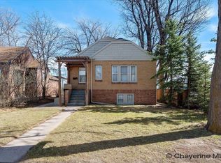 1813 E 19th St, Cheyenne, WY 82001