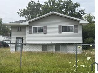 5520 Bermuda Ln, Flint, MI 48505