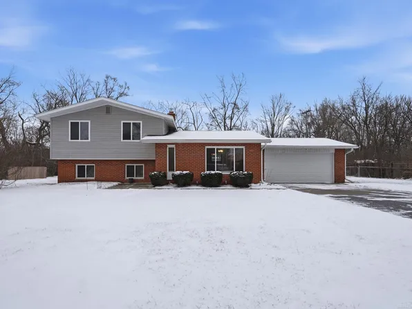 5095 Maybee Rd, Clarkston, MI 48346