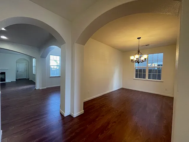 465 W Saint Francis Ave — Photo 10