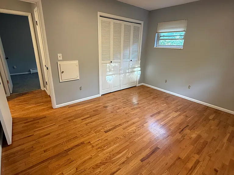 Master (southwest) bedroom