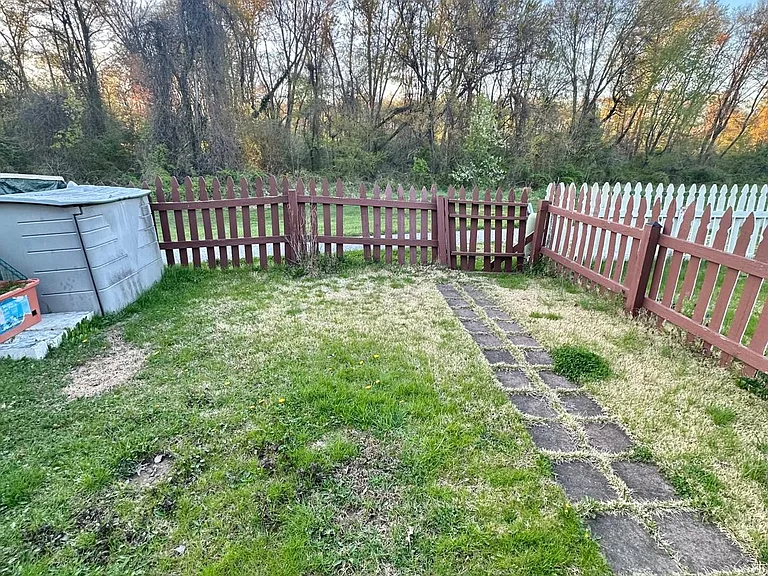 57 King Richard Ct — Photo 16