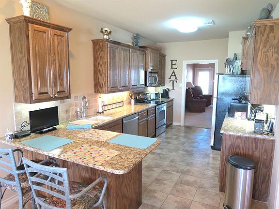 3rd image of 8211 N County Road 3300