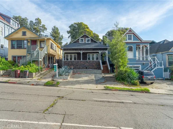 3520 Harrison St, Oakland, CA 94611