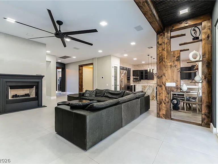 11544 Bohemian Forest Ave — Photo 8