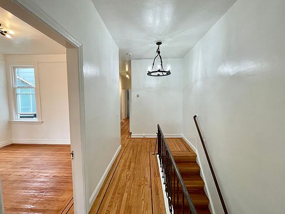 4th image of 540 Vallejo St #0