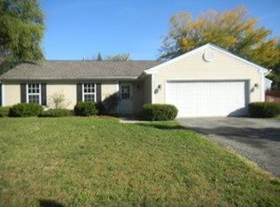 3500 Plymouth Ln, Island Lake, IL 60042