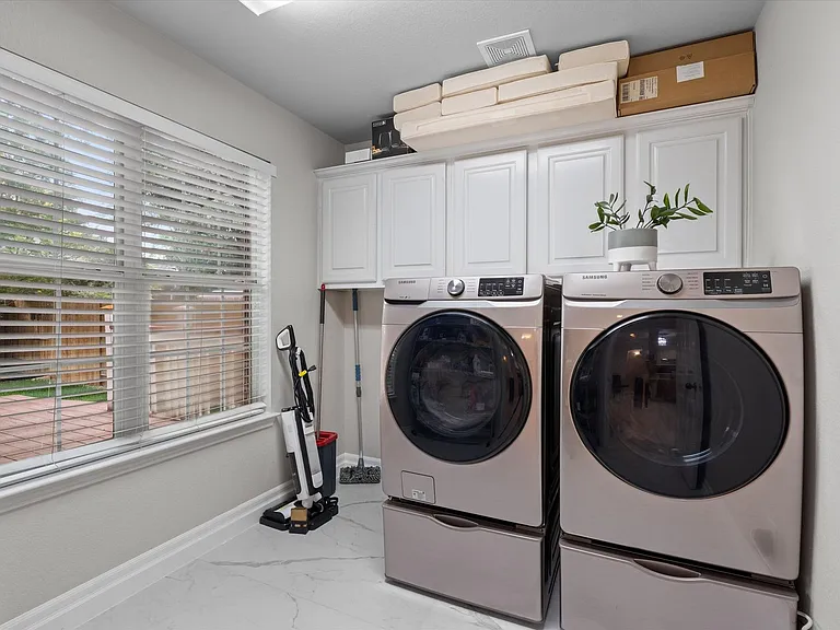 1706 Buttercup Creek Blvd — Photo 16