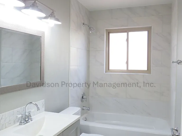 2008 King Ct — Photo 6