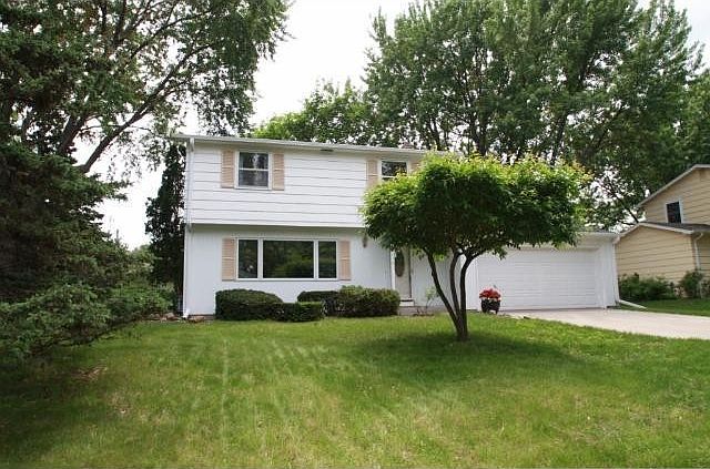 1st image of 2576 Mayfair Ave