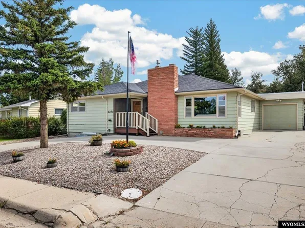 2275 S Poplar St, Casper, WY 82601