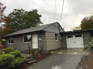 818 SW 141st St, Seattle, WA 98166