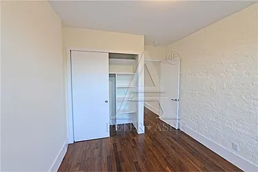 Rented by Peter Ashe