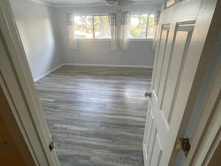 343 Rosewood St — Photo 8