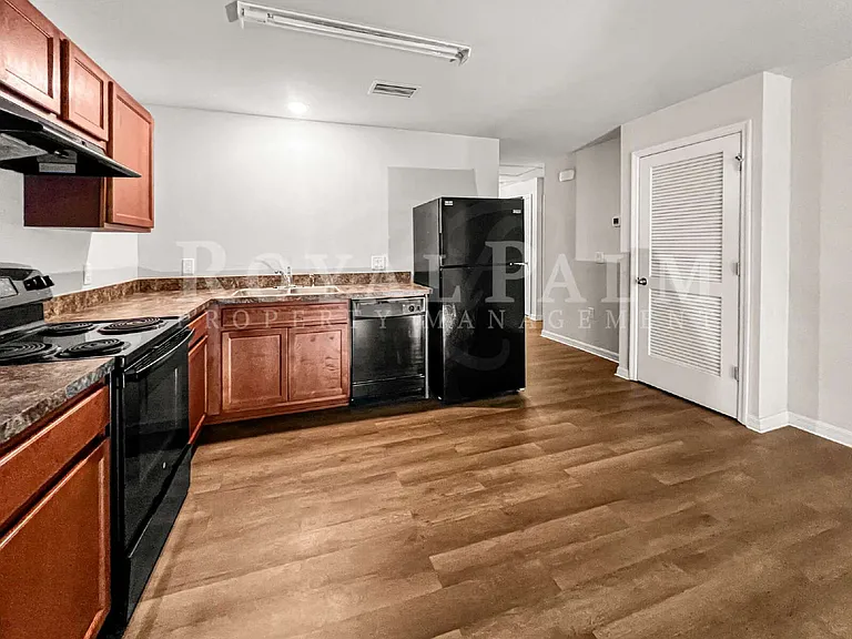 9177 Aegean Cir — Photo 13