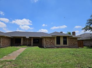 322 S Stewart Ave, Lancaster, TX 75146
