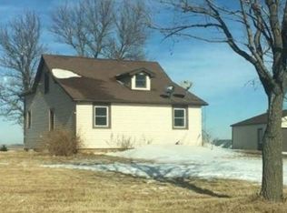 3926 515th Ave, Cylinder, IA 50528