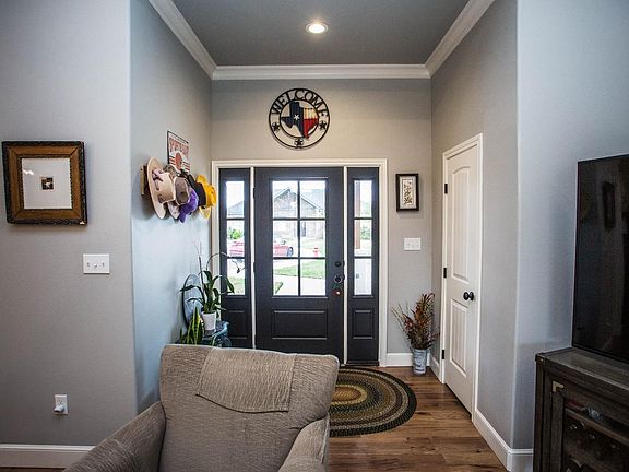 5th image of 602 Calvin Dr