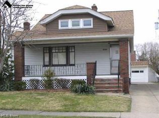 6120 Wareham Dr, Cleveland, OH 44129