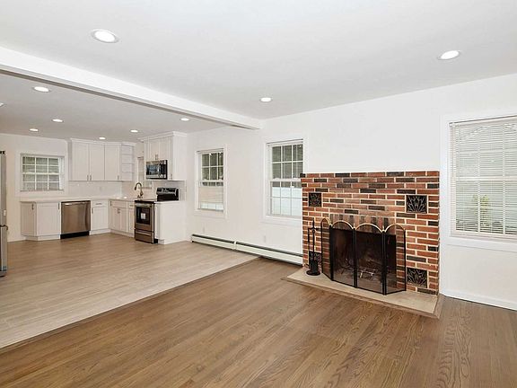 5th image of 289 Washington Ave