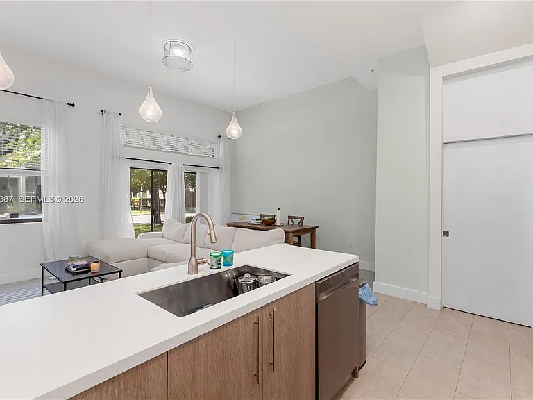 4444 NW 9th St #0 — Photo 10