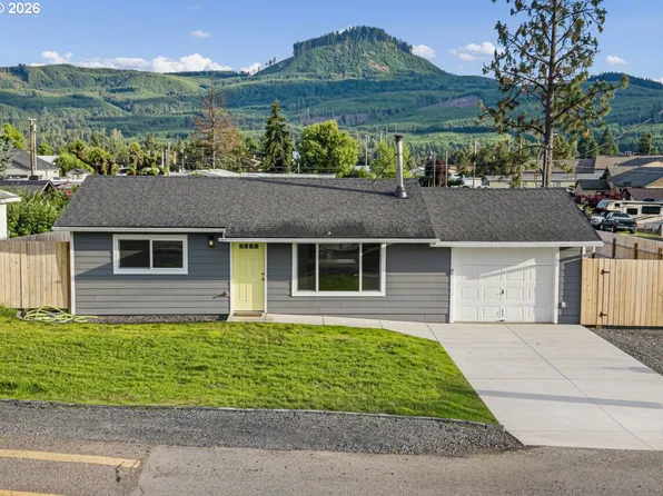 114 E 3rd St, Lowell, OR 97452