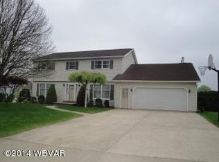 2006 Greenview Rd, Montoursville, PA 17754