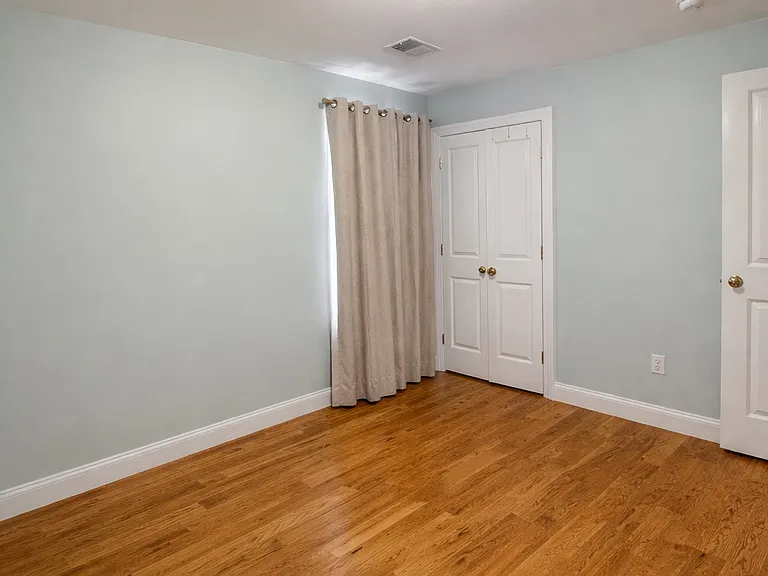 42 Pamrapo Ave #2 — Photo 10